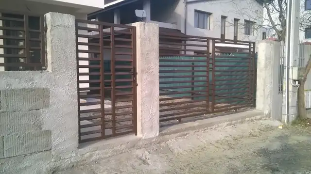 Porți 21